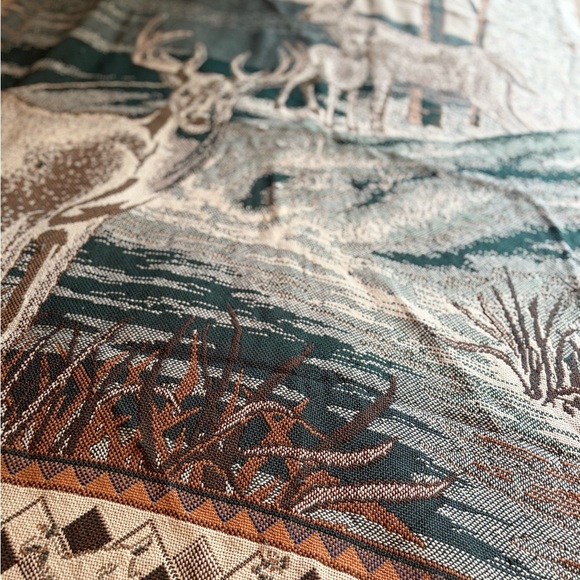 Vintage Deer Tapestry Throw Blanket - Picture 5 of 7